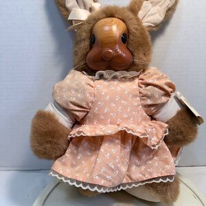 Vintage Collectible 1990 Robert Raikes”Aunt Marylou” Wooden Faced Rabbit